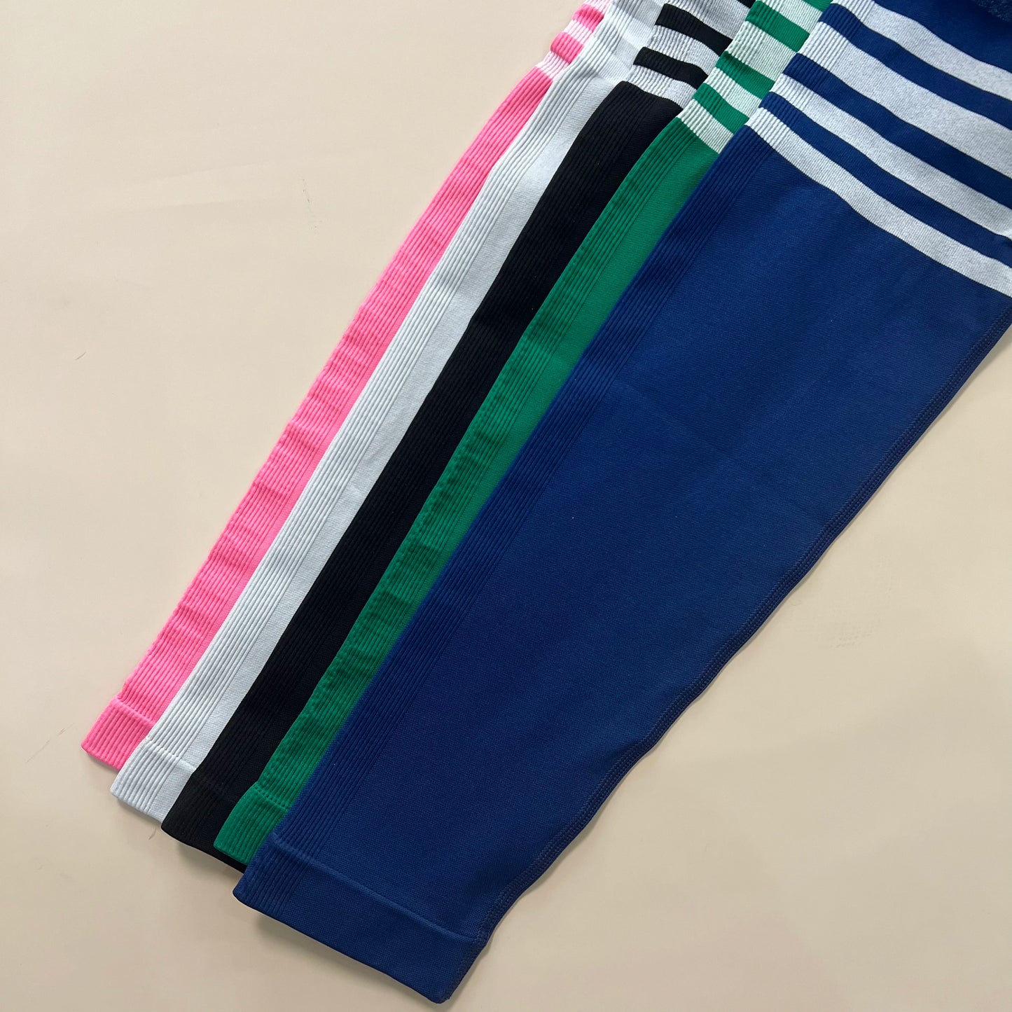 Women Gym V Back Line Leggings Butt Lifting Fitness Athletic Workout Scrunch Leggins Outdoor Yoga Pants Sports Tights S-XL